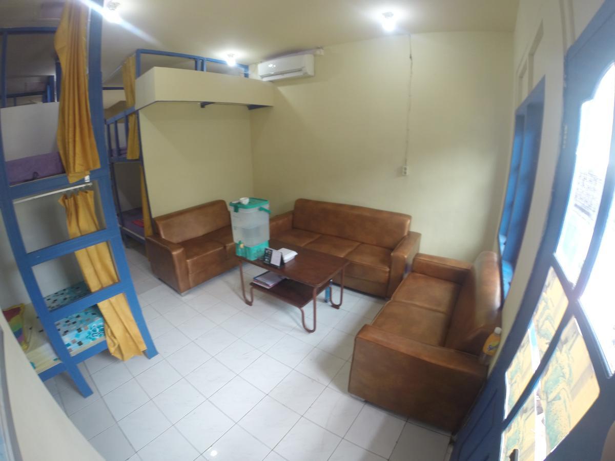 Centro Hostel ラブハン・バジョ エクステリア 写真